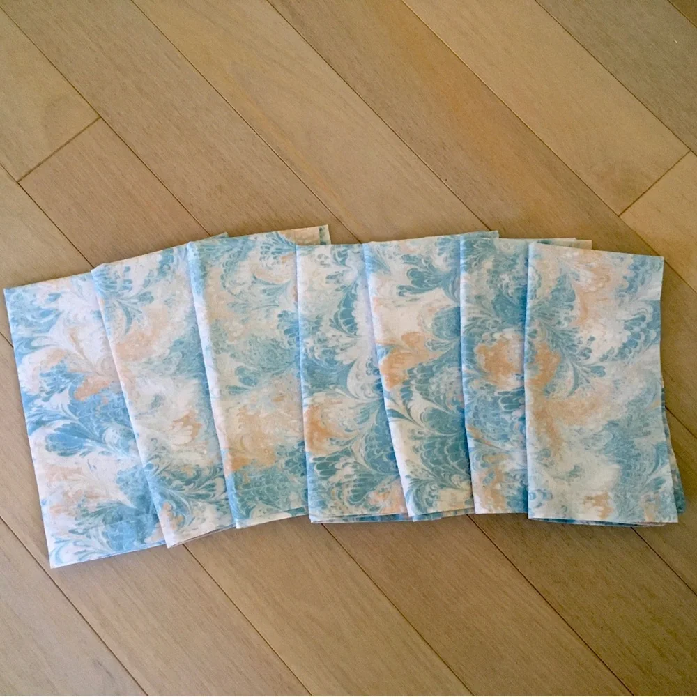 Williams Sonoma cotton Napkins set of 7
